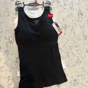 NWT Skinnygirl shaping seamless camis